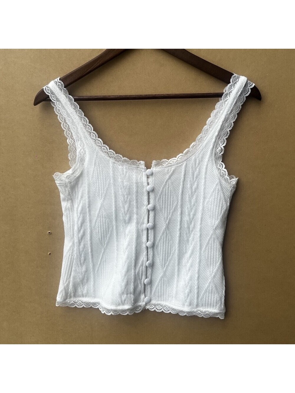 GLG Good Luck Gem White Lace Trim Pointelle Cami Tank Top Medium Cable Knit
